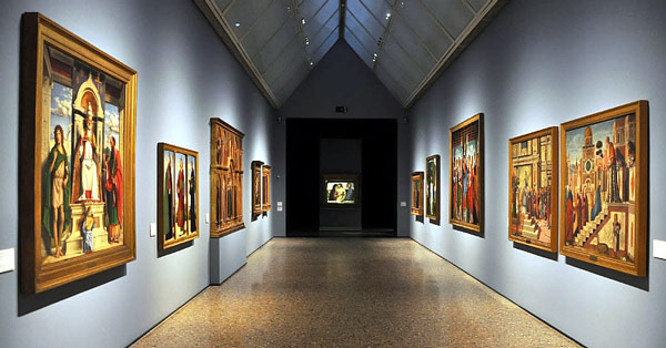 Virtual tours of Italian museums 